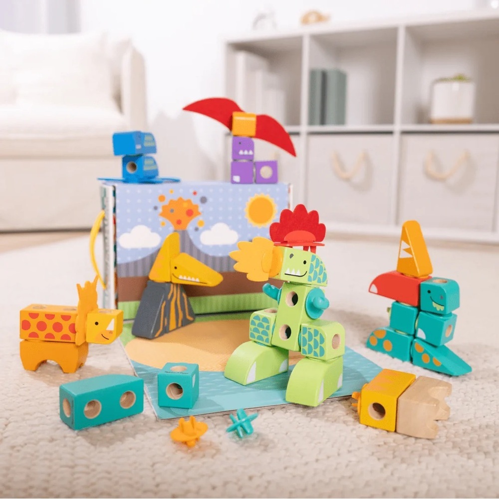 NWT Melissa & Doug BLOCKABLES™ Dinosaur Play Set - Picture 8 of 11